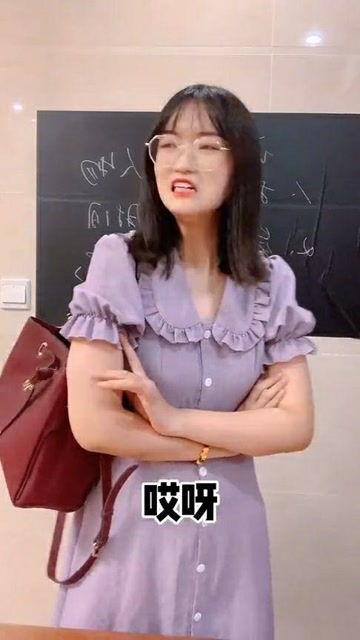 hyein前排吃瓜,揭秘hyein前排吃瓜背后的故事