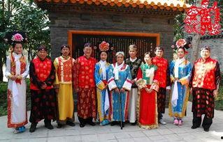 吃瓜蒙主满族,揭秘满族文化魅力与传承