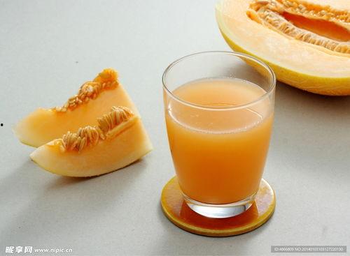 吃哈密瓜会粗腿吗,揭秘吃哈密瓜是否会粗腿之谜”